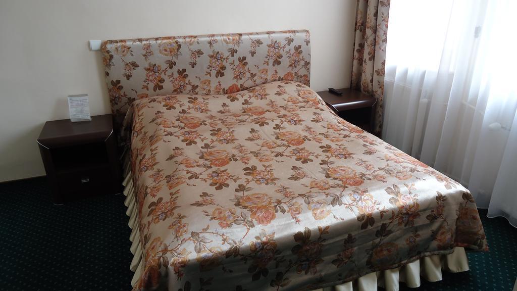 Baron Hotel Ciechanów Værelse billede