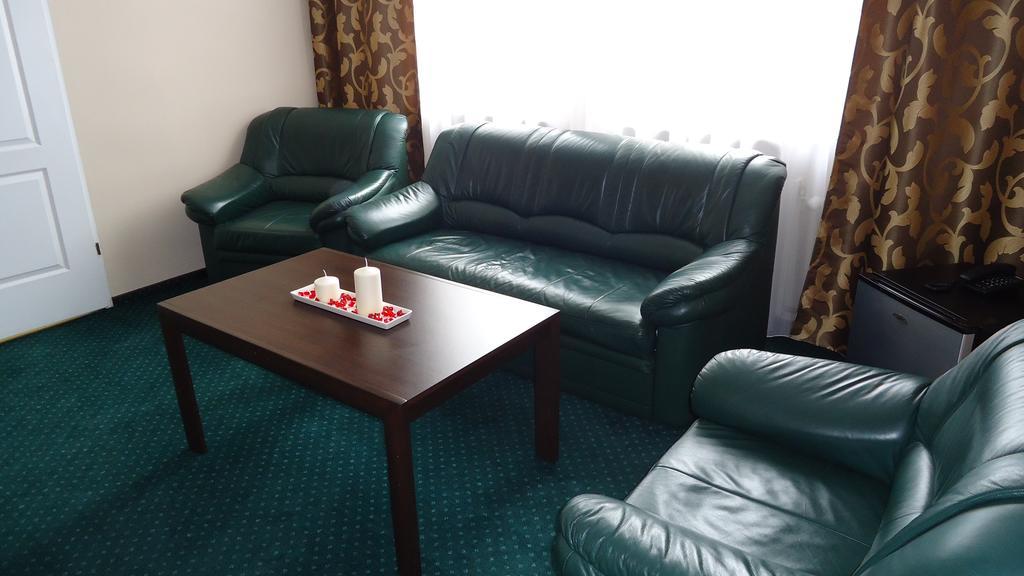 Baron Hotel Ciechanów Værelse billede