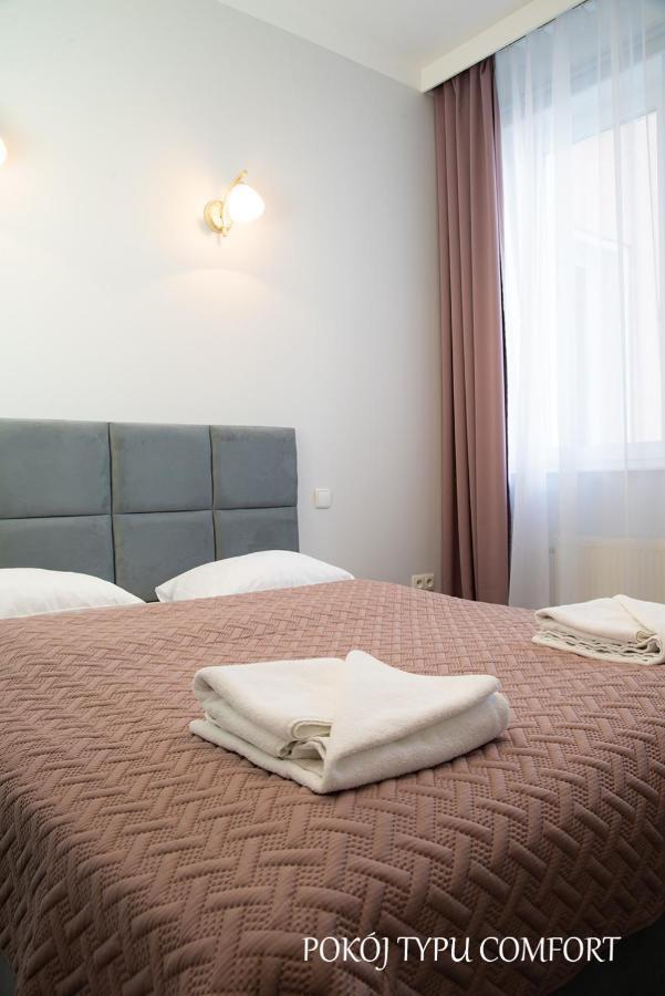 Baron Hotel Ciechanów Eksteriør billede