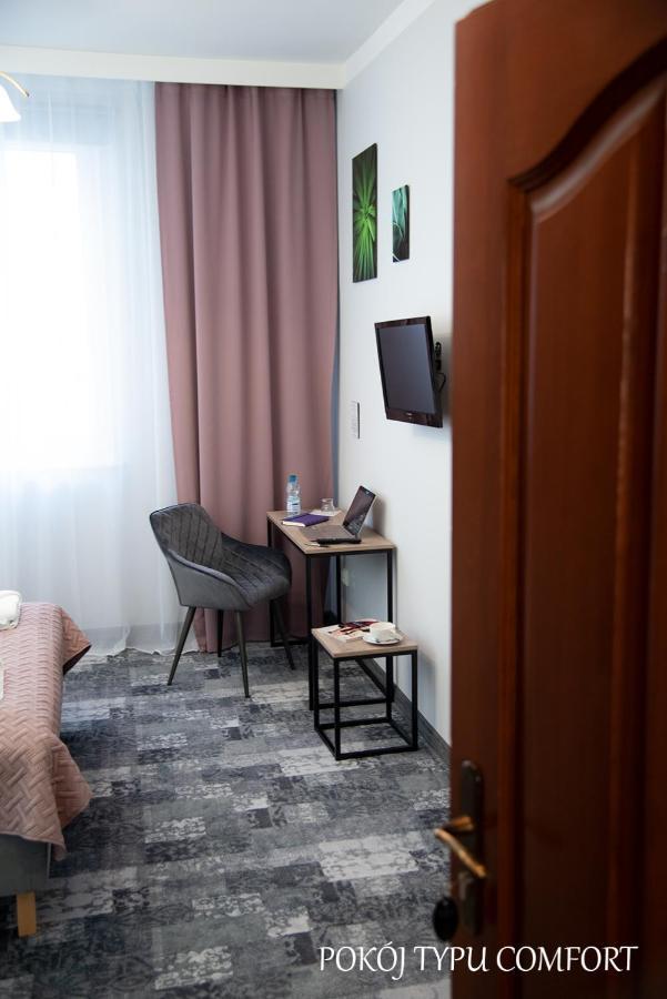 Baron Hotel Ciechanów Eksteriør billede